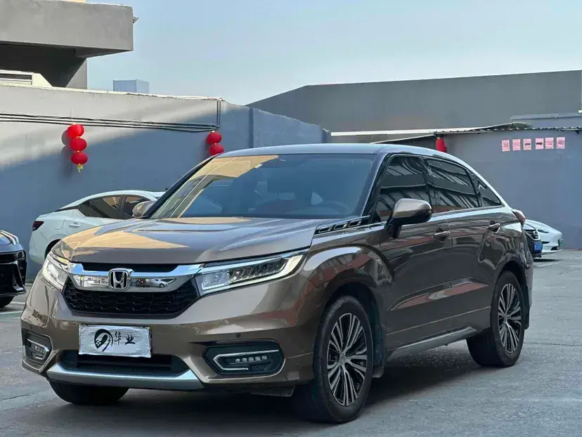 2017 Honda Avancier 2.0T 272HP L4 9AT