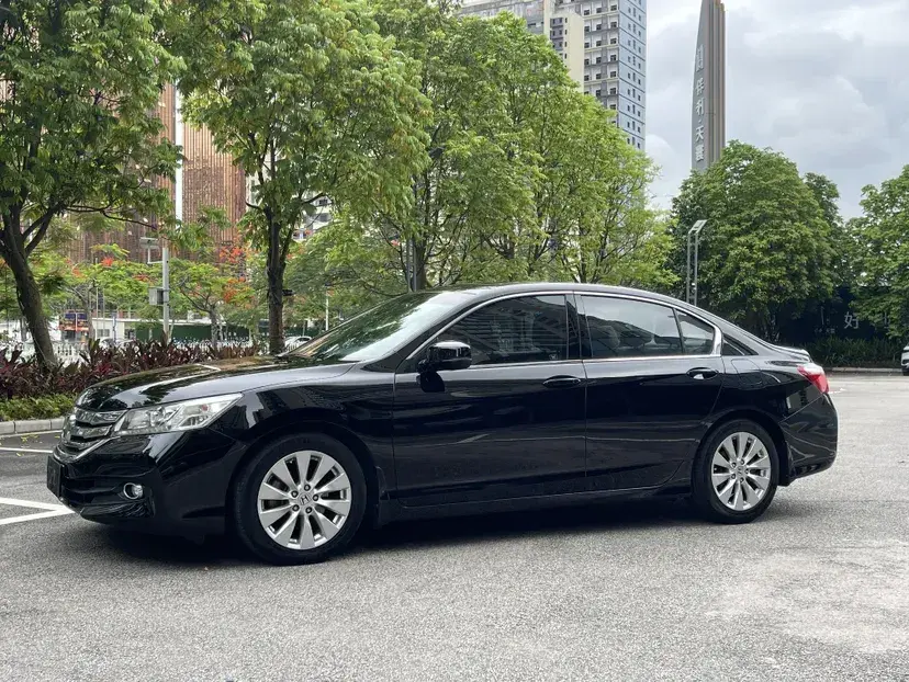 2014 Honda Accord 2.4L 186HP L4 CVT