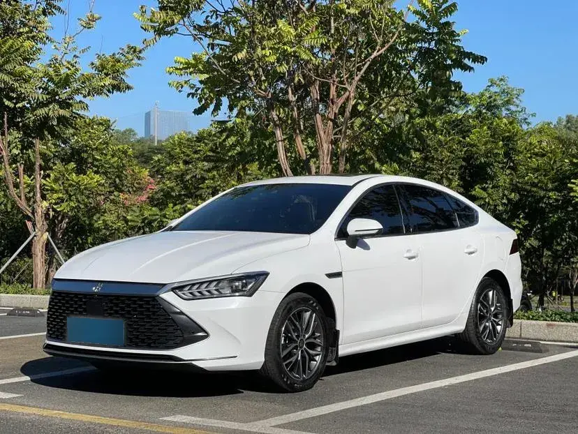 2021 BYD Qin Plus 1.5L 110HP L4 E-CVT PHEV 18.32KWH