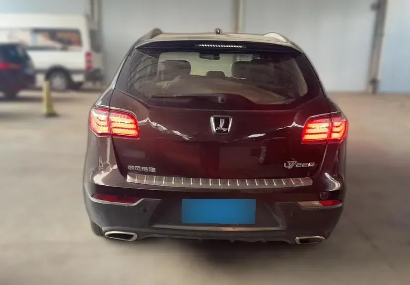 2014 Luxgen Grand7 SUV 2.2T 188HP L4 5AT,autocango,china used car exporter,china ev exporter,chinese used car exporter,chinese used ev exporter