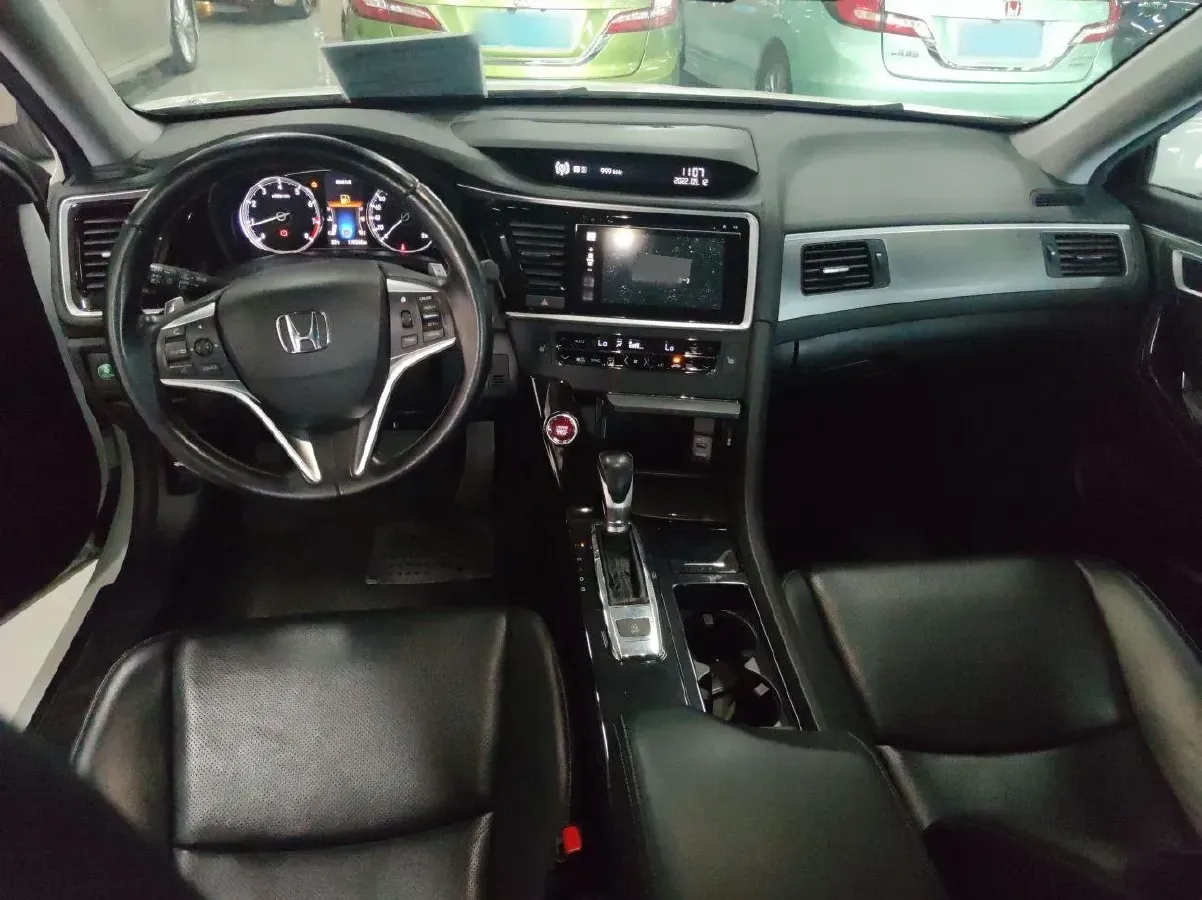 2015 Honda Spirior 2.0L 155HP L4 CVT,autocango,china used car exporter,china ev exporter,chinese used car exporter,chinese used ev exporter