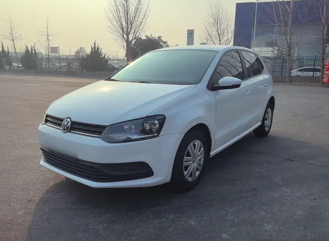 2018 Volkswagen Polo 1.5L 110HP L4 5MT