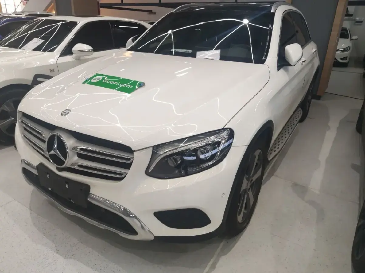 2016 Mercedes-Benz GLC Class 2.0T 245HP L4 9AT