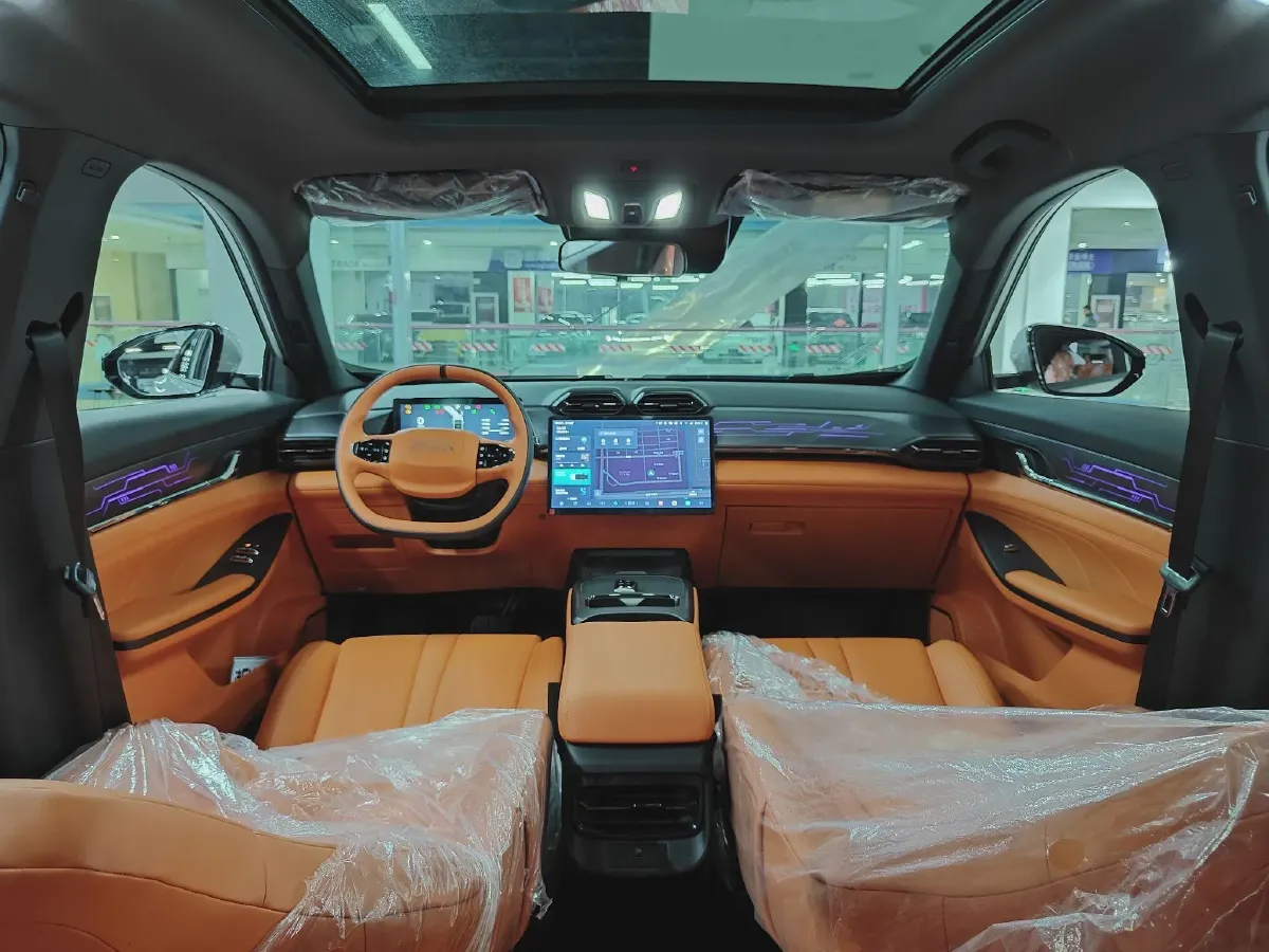 2024 DongFeng Aeolus L7 1.5T 154HP L4 4DHT PHEV 30.3KWH,autocango,china used car exporter,china ev exporter,chinese used car exporter,chinese used ev exporter