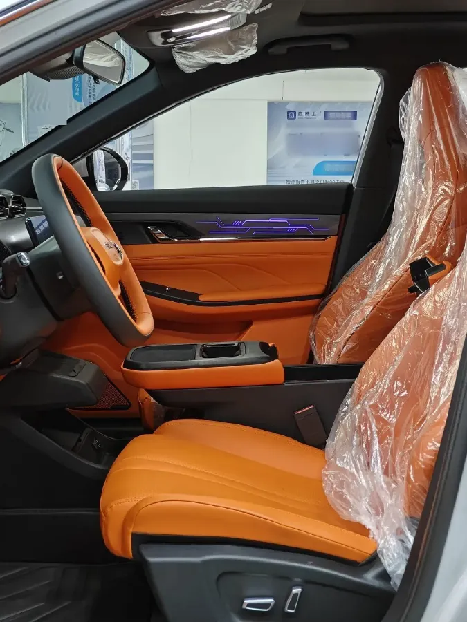 2024 DongFeng Aeolus L7 1.5T 154HP L4 4DHT PHEV 30.3KWH,autocango,china used car exporter,china ev exporter,chinese used car exporter,chinese used ev exporter