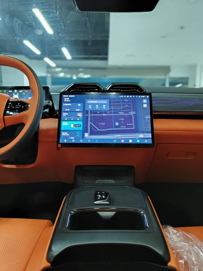 2024 DongFeng Aeolus L7 1.5T 154HP L4 4DHT PHEV 30.3KWH,autocango,china used car exporter,china ev exporter,chinese used car exporter,chinese used ev exporter