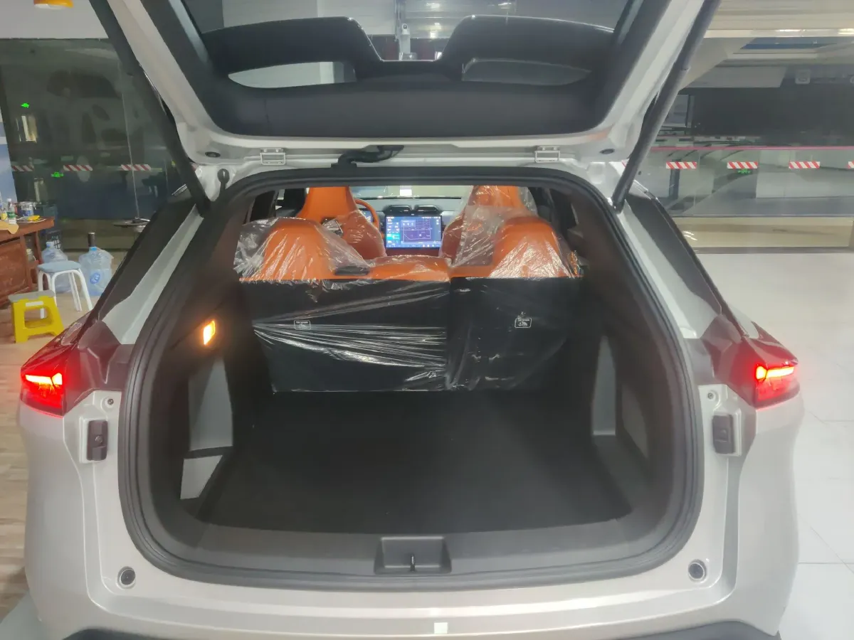 2024 DongFeng Aeolus L7 1.5T 154HP L4 4DHT PHEV 30.3KWH,autocango,china used car exporter,china ev exporter,chinese used car exporter,chinese used ev exporter