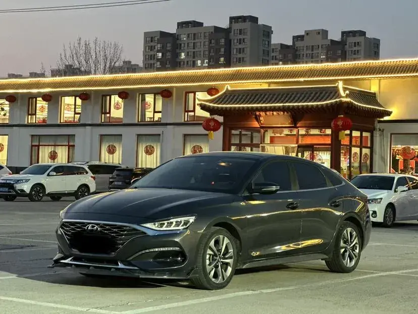 2019 Hyundai La Festa 1.6T 204HP L4 7DCT