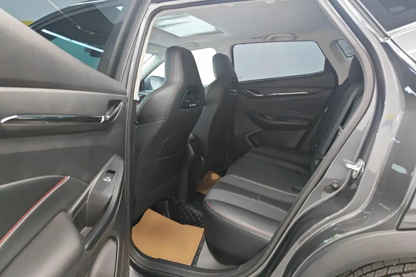 2021 ChangAn Oshan X5 1.6L 128HP L4 CVT,autocango,china used car exporter,china ev exporter,chinese used car exporter,chinese used ev exporter