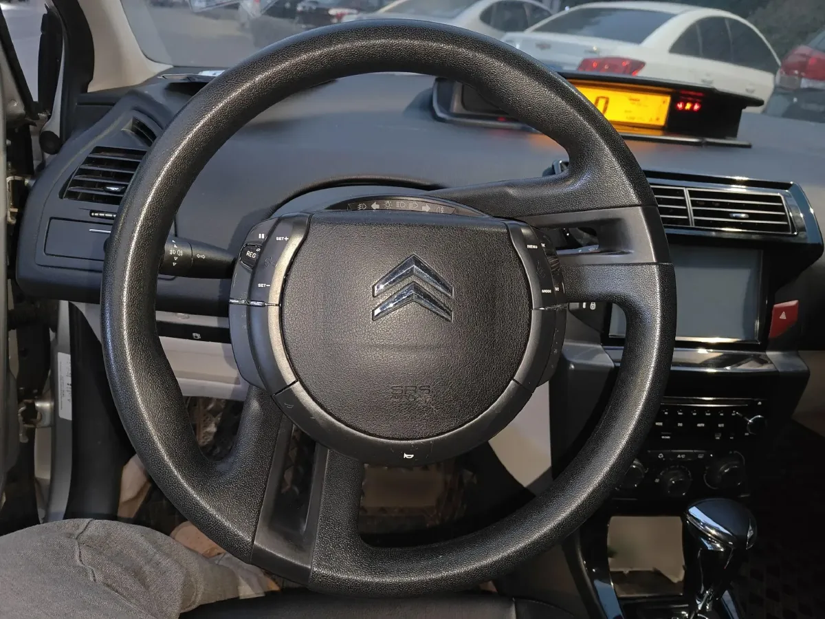 2012 Citroen C-Quatre 1.6L 106HP L4 4AT,autocango,china used car exporter,china ev exporter,chinese used car exporter,chinese used ev exporter