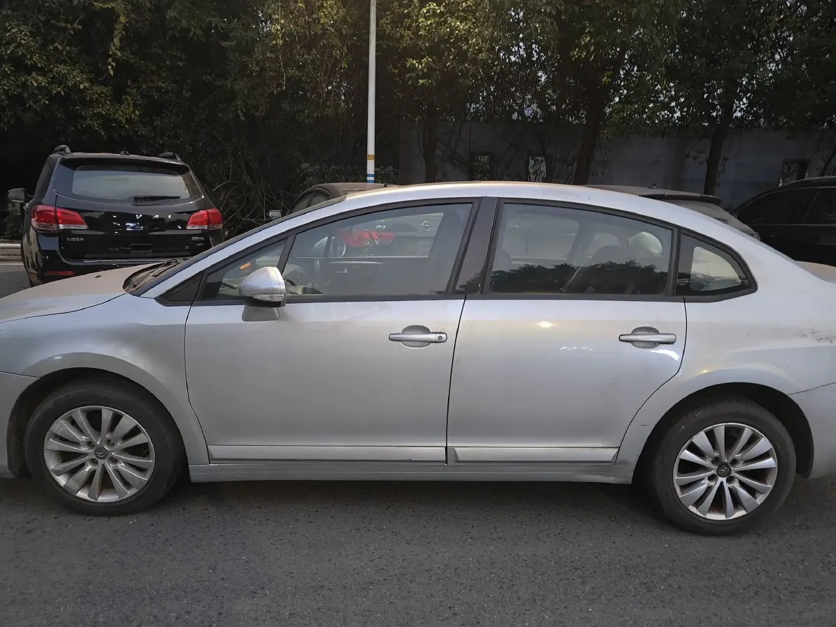 2012 Citroen C-Quatre 1.6L 106HP L4 4AT,autocango,china used car exporter,china ev exporter,chinese used car exporter,chinese used ev exporter