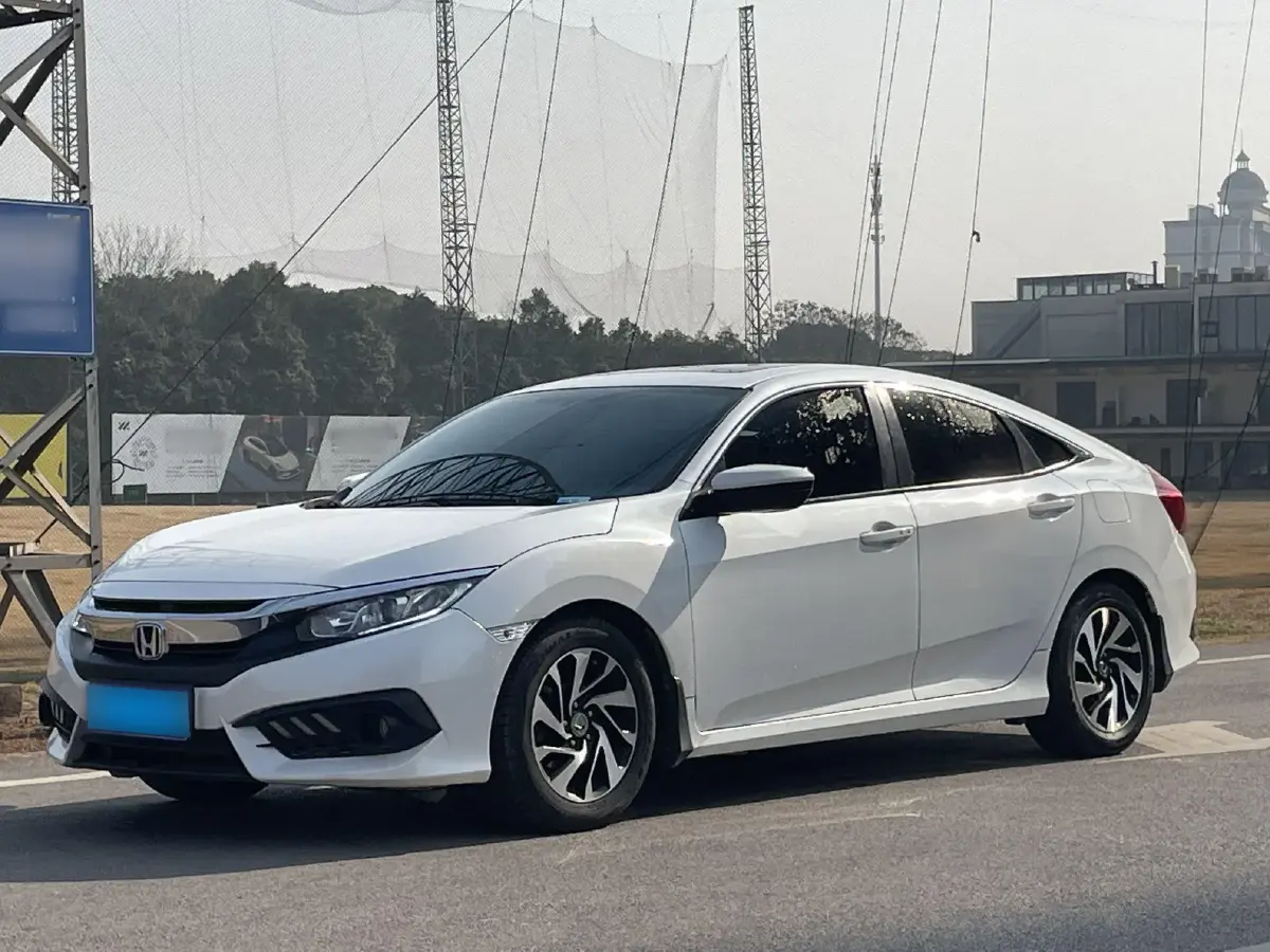 2016 Honda Civic 1.5T 177HP L4 CVT