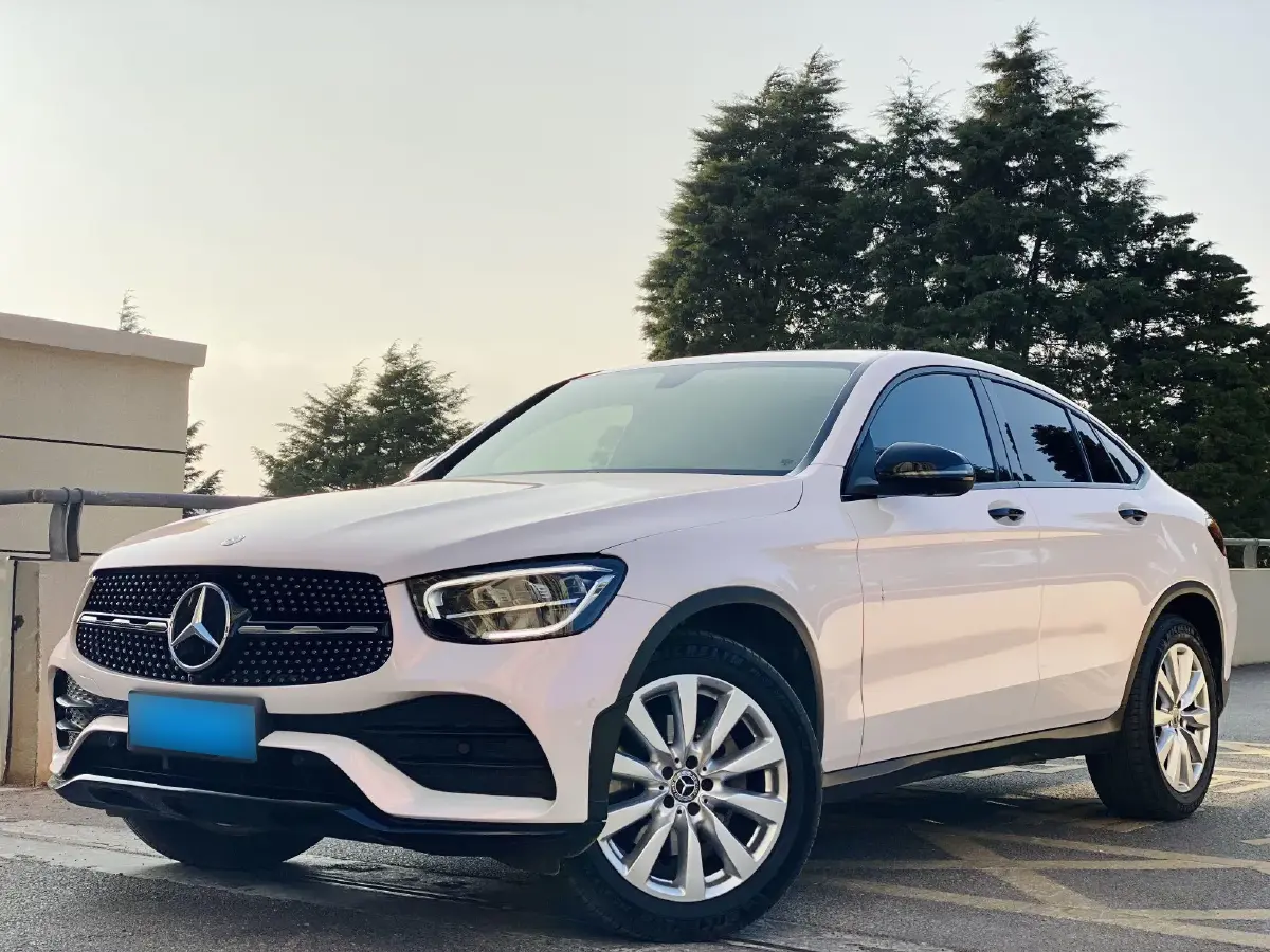2021 Mercedes-Benz GLC Coupe 2.0T 197HP L4 9AT