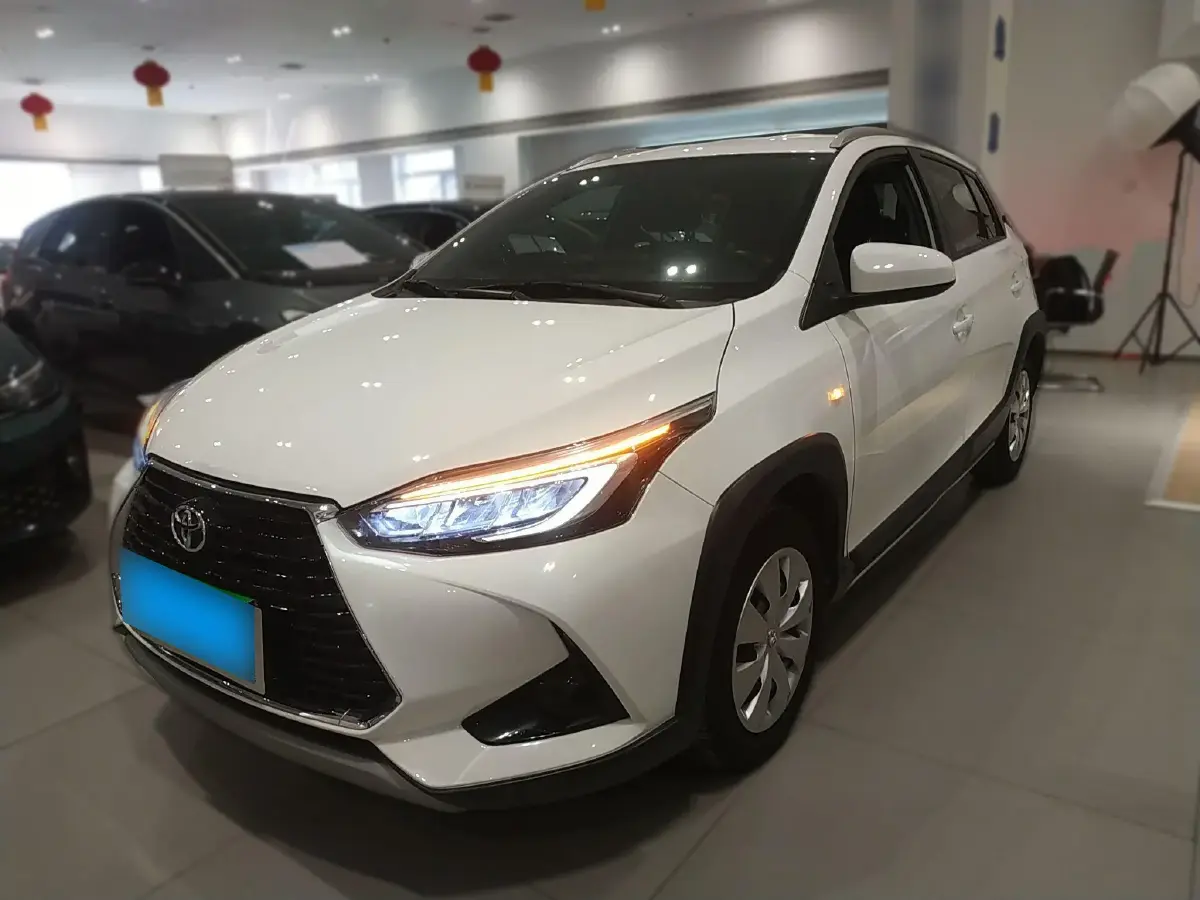 2021 Toyota Yaris L 1.5L 112HP L4 CVT