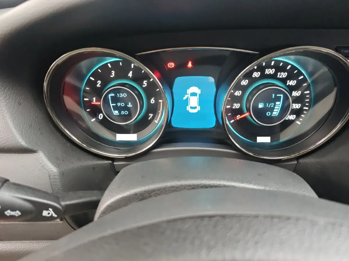 2014 BeiJing Auto Senova D50 1.5L 113HP L4 5MT,autocango,china used car exporter,china ev exporter,chinese used car exporter,chinese used ev exporter