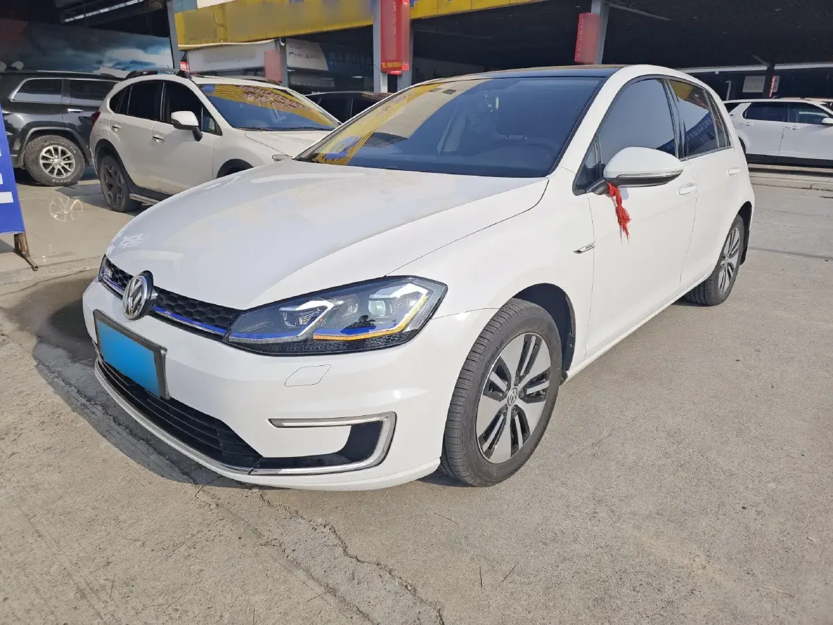 2020 Volkswagen Golf BEV 40KWH