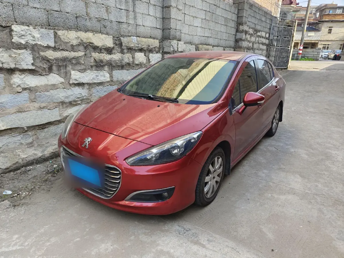 2013 Peugeot 308 1.6L 117HP L4 4AT