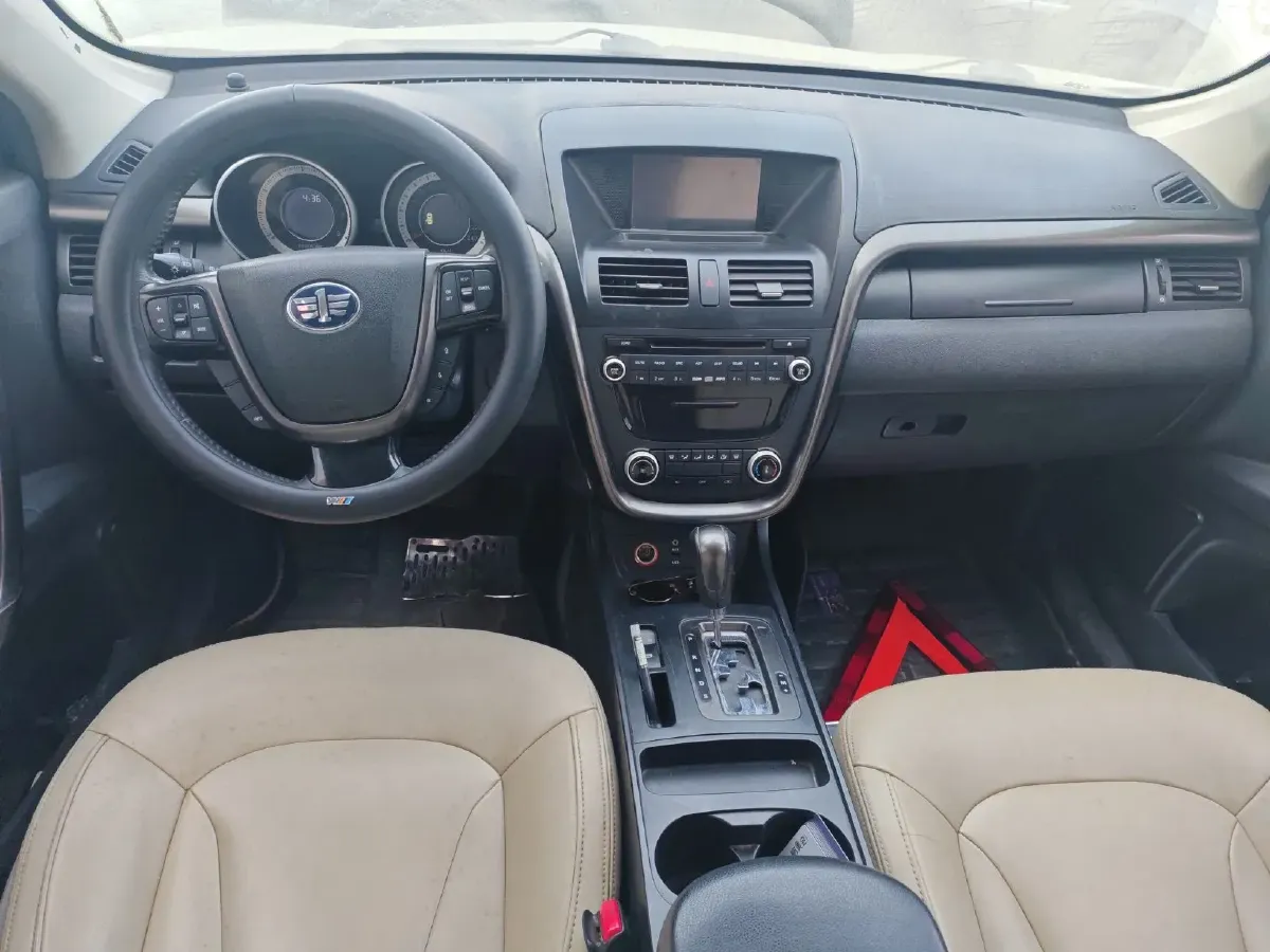 2015 Bestune X80 2.0L 147HP L4 6AT,autocango,china used car exporter,china ev exporter,chinese used car exporter,chinese used ev exporter