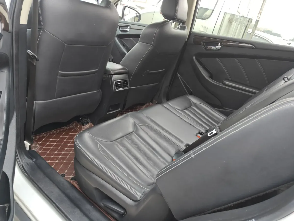 2018 DongFeng Fengon Fengon 580 1.5T 150HP L4 CVT,autocango,china used car exporter,china ev exporter,chinese used car exporter,chinese used ev exporter