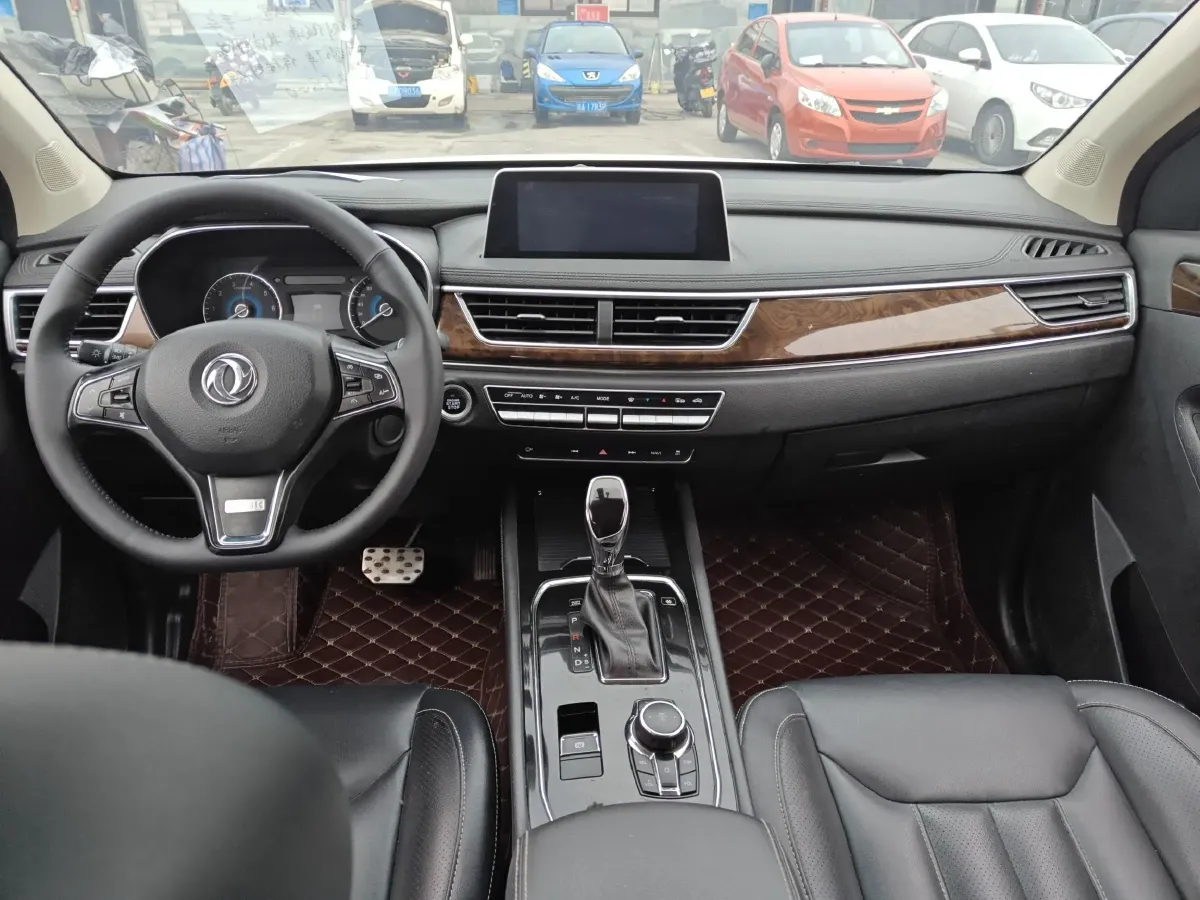 2018 DongFeng Fengon Fengon 580 1.5T 150HP L4 CVT,autocango,china used car exporter,china ev exporter,chinese used car exporter,chinese used ev exporter