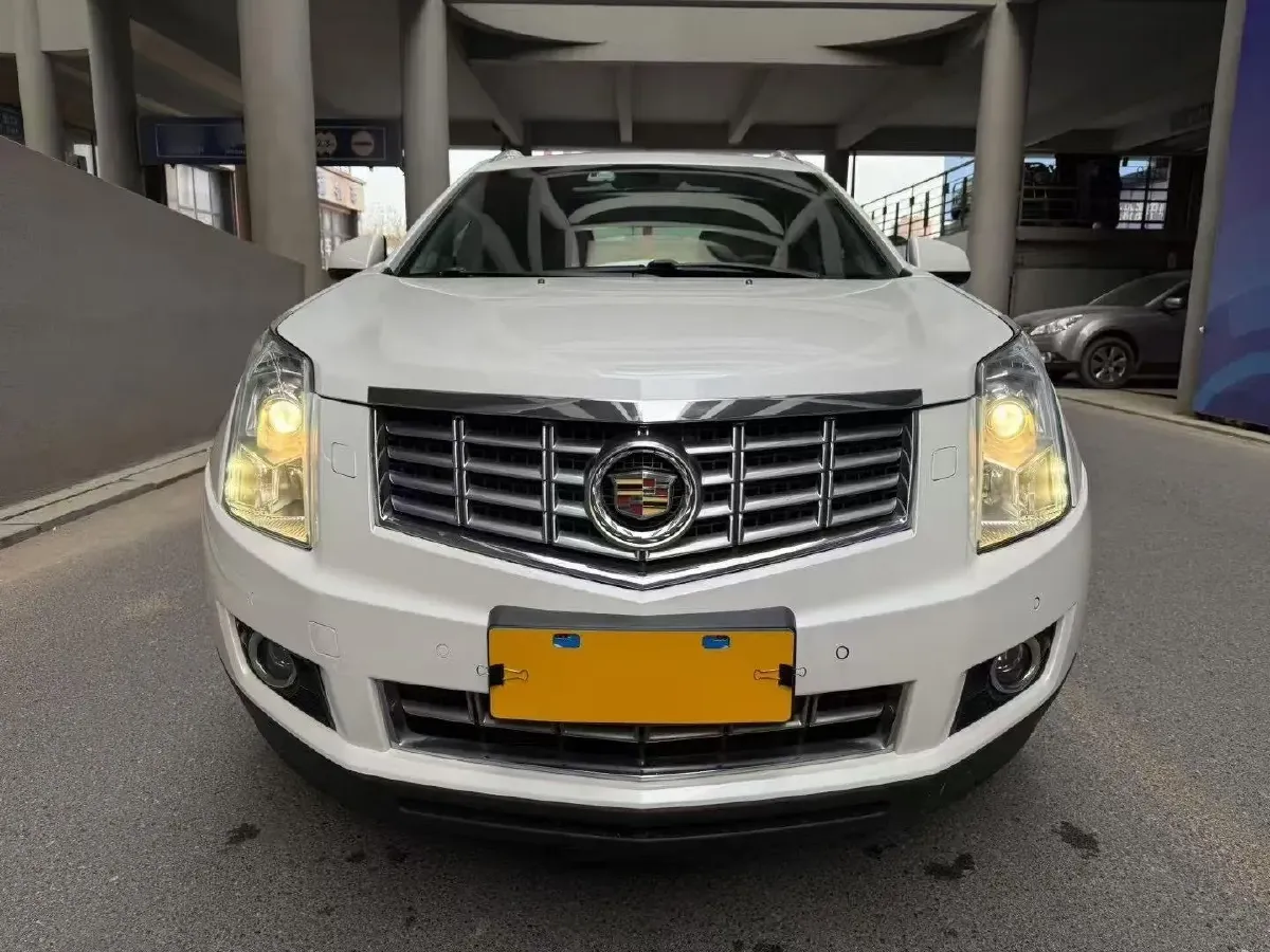 2014 Cadillac SRX 3.0L 271HP V6 6AT,autocango,china used car exporter,china ev exporter,chinese used car exporter,chinese used ev exporter