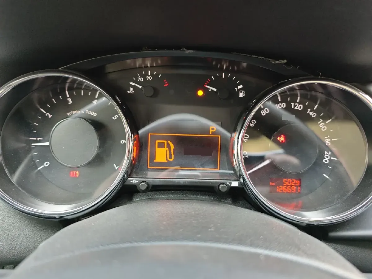 2019 Peugeot 3008 1.6T 167HP L4 6AT,autocango,china used car exporter,china ev exporter,chinese used car exporter,chinese used ev exporter