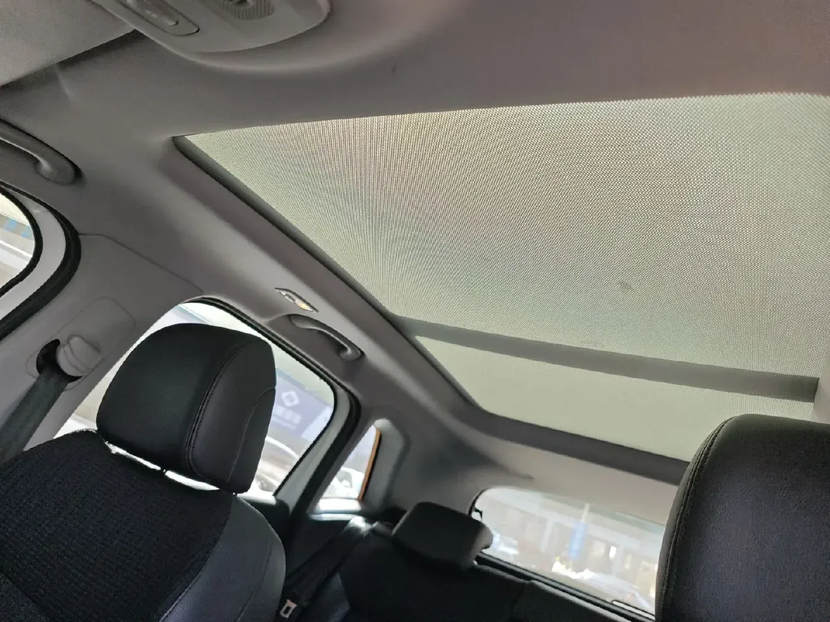 2019 Peugeot 3008 1.6T 167HP L4 6AT,autocango,china used car exporter,china ev exporter,chinese used car exporter,chinese used ev exporter