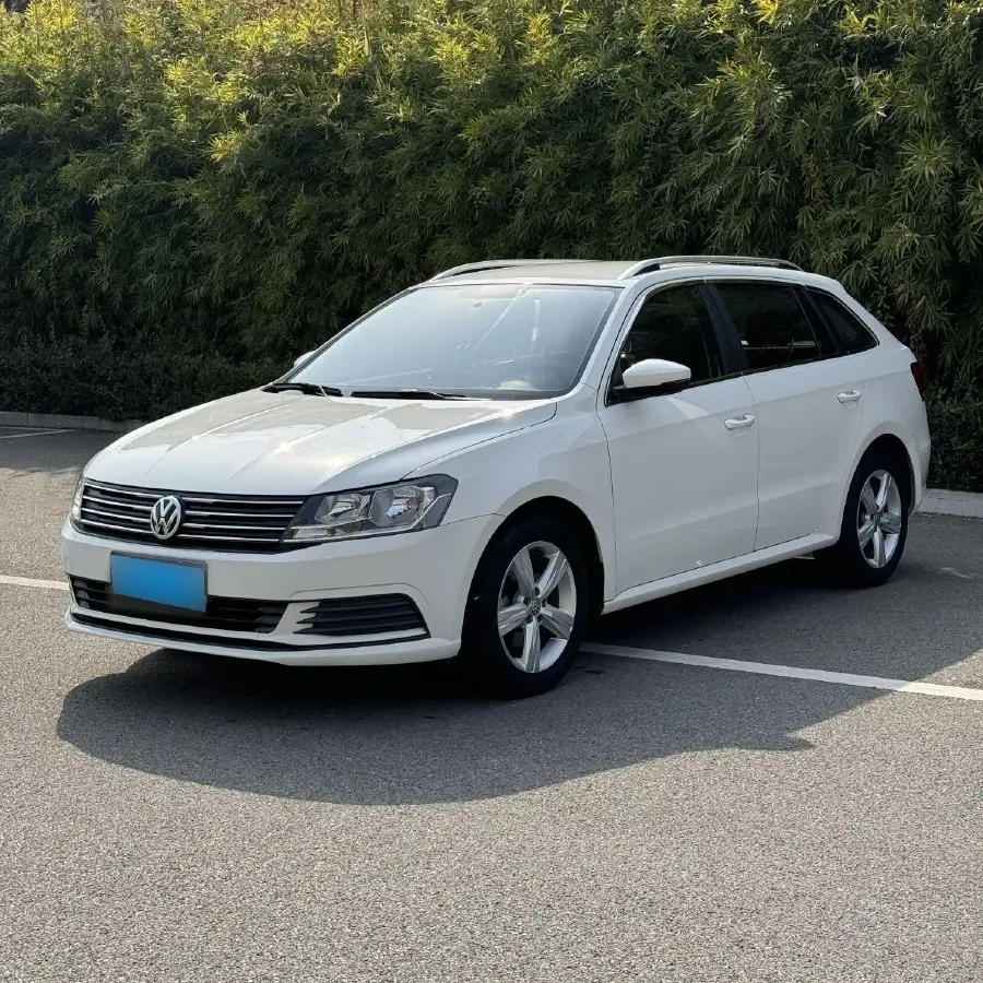 2017 Volkswagen Gran Lavida 1.6L 110HP L4 5MT