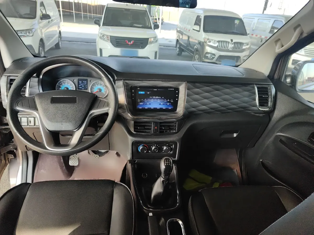 2021 JinBei Golden Sea Lion Classic 1.5L 112HP L4 5MT,autocango,china used car exporter,china ev exporter,chinese used car exporter,chinese used ev exporter