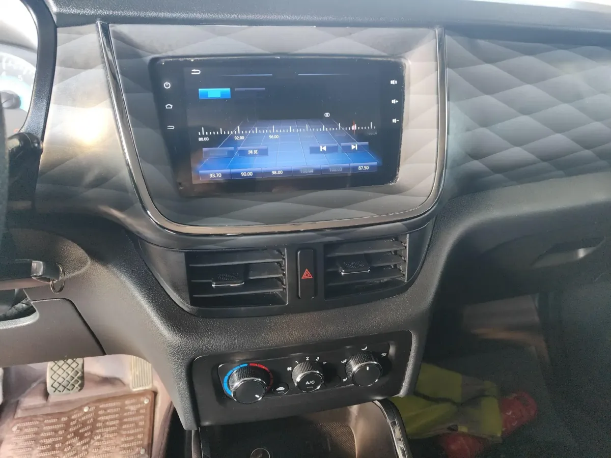 2021 JinBei Golden Sea Lion Classic 1.5L 112HP L4 5MT,autocango,china used car exporter,china ev exporter,chinese used car exporter,chinese used ev exporter