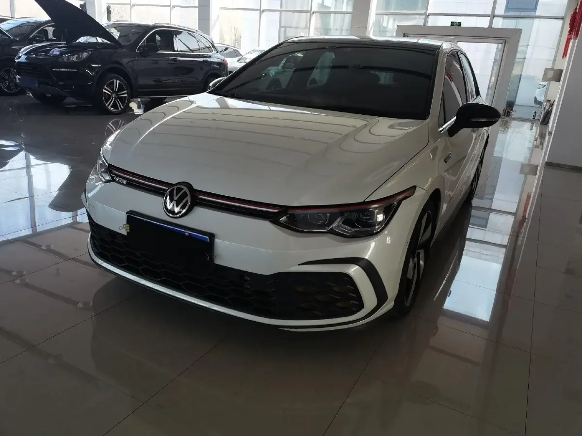 2021 Volkswagen GolfGTI 2.0T 220HP L4 7DCT