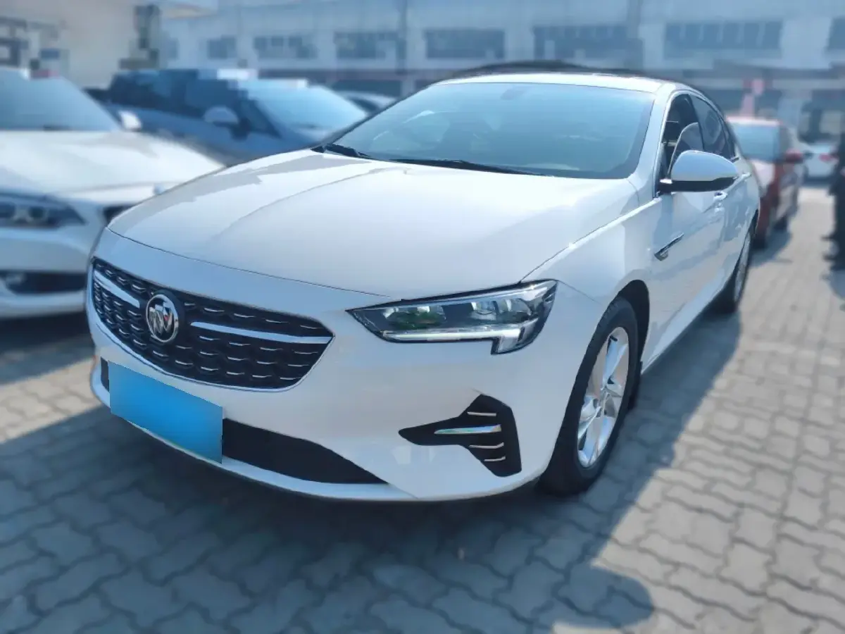 2020 Buick Regal 1.5T 169HP L4 9AT