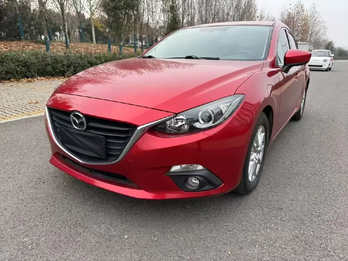 2016 Mazda 3 Axela 1.5L 117HP L4 6AT