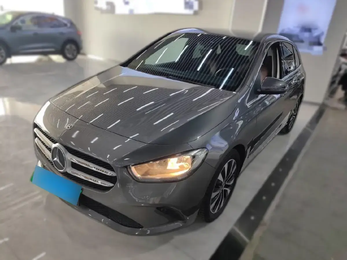 2021 Mercedes-Benz B Class 1.3T 136HP L4 7DCT