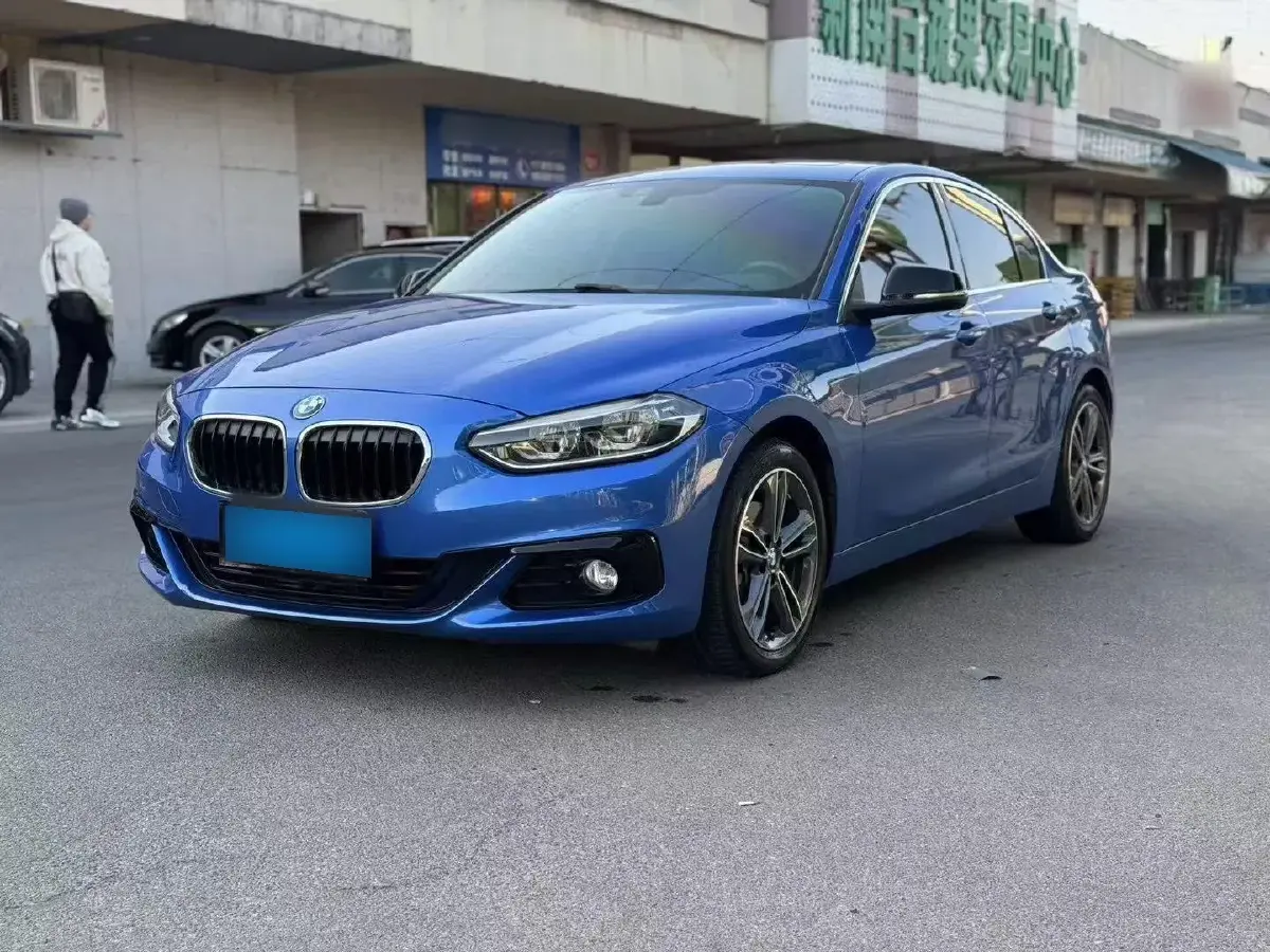 2018 BMW 1 Series 1.5T 136HP L3 6AT