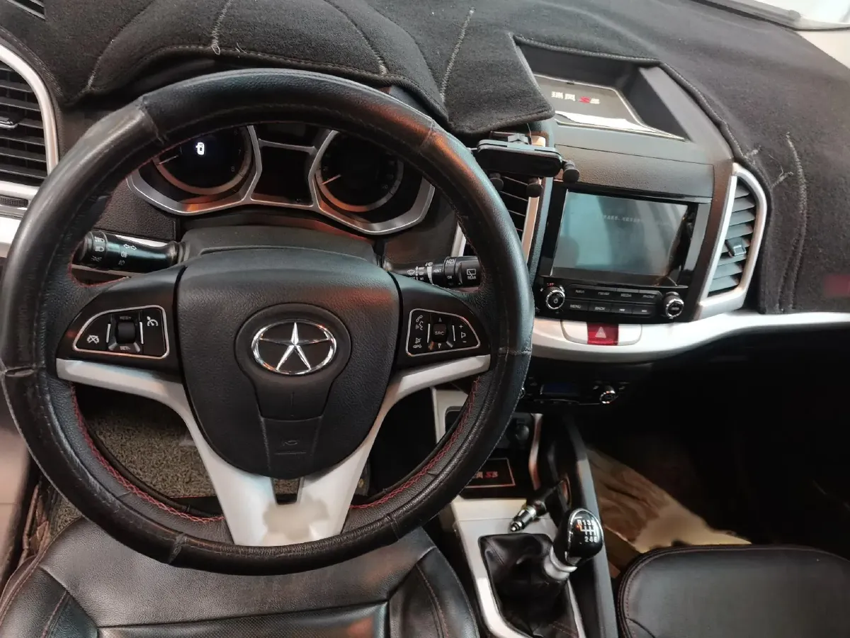 2016 JAC Refine S3 1.5L 113HP L4 6MT,autocango,china used car exporter,china ev exporter,chinese used car exporter,chinese used ev exporter