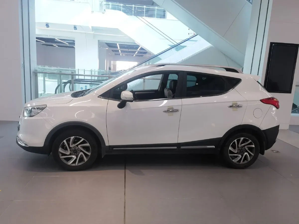 2016 JAC Refine S3 1.5L 113HP L4 6MT,autocango,china used car exporter,china ev exporter,chinese used car exporter,chinese used ev exporter