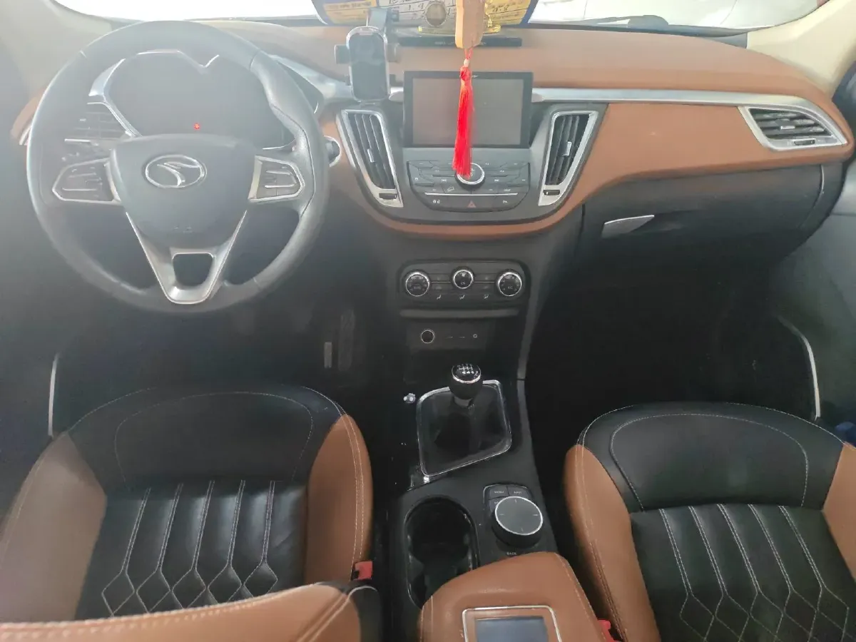 2017 Soueast DX7 1.5T 156HP L4 6MT,autocango,china used car exporter,china ev exporter,chinese used car exporter,chinese used ev exporter