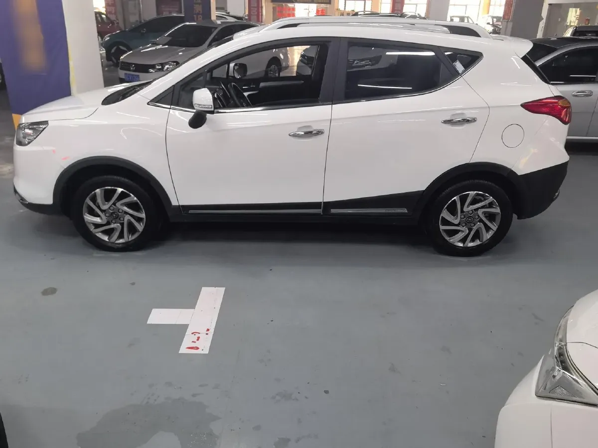 2016 JAC Refine S3 1.5L 113HP L4 6MT,autocango,china used car exporter,china ev exporter,chinese used car exporter,chinese used ev exporter