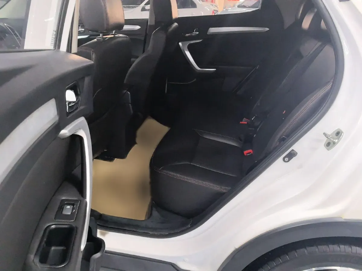 2016 JAC Refine S3 1.5L 113HP L4 6MT,autocango,china used car exporter,china ev exporter,chinese used car exporter,chinese used ev exporter