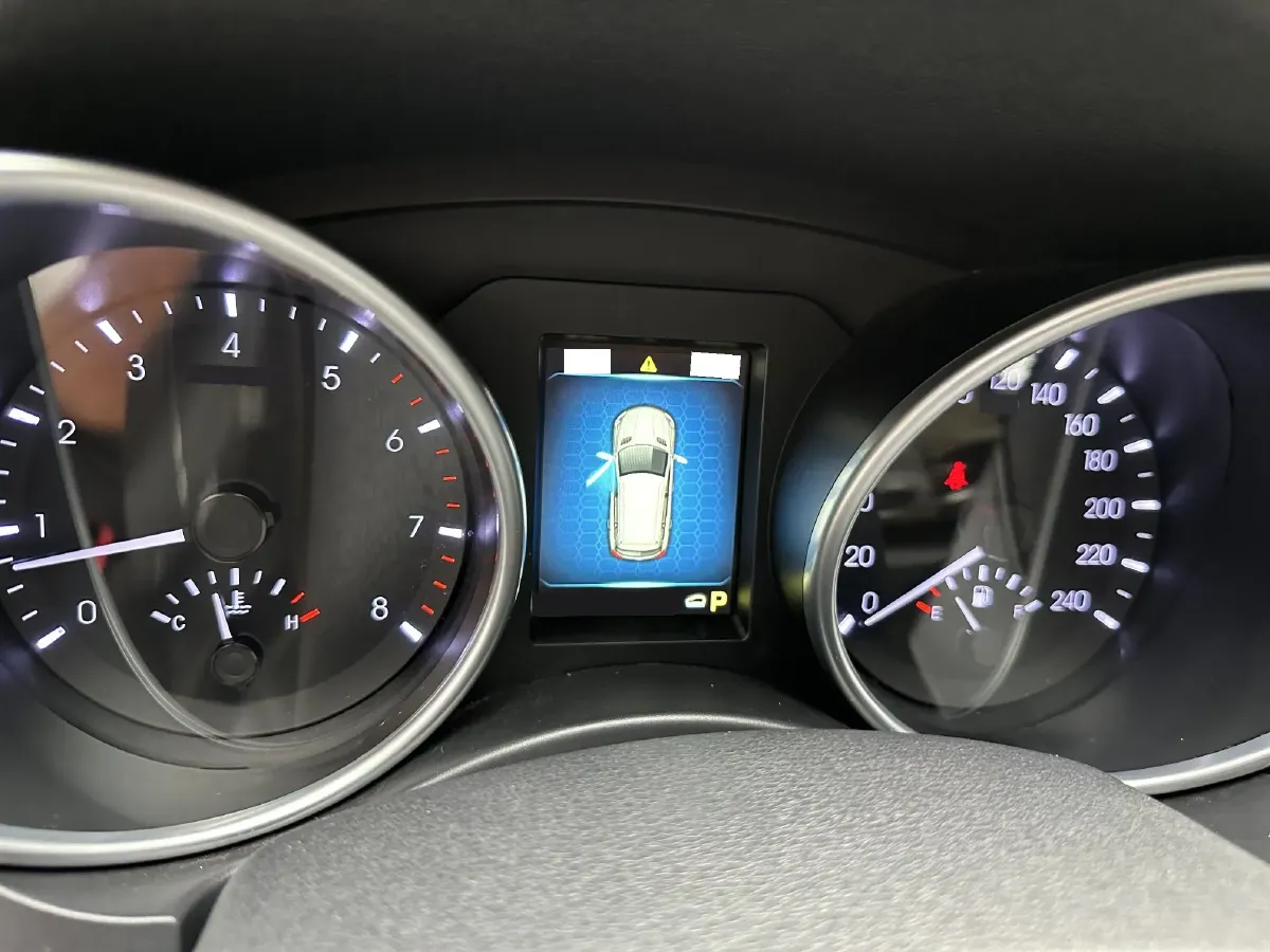 2015 Haval H8 2.0T 218HP L4 6AT,autocango,china used car exporter,china ev exporter,chinese used car exporter,chinese used ev exporter