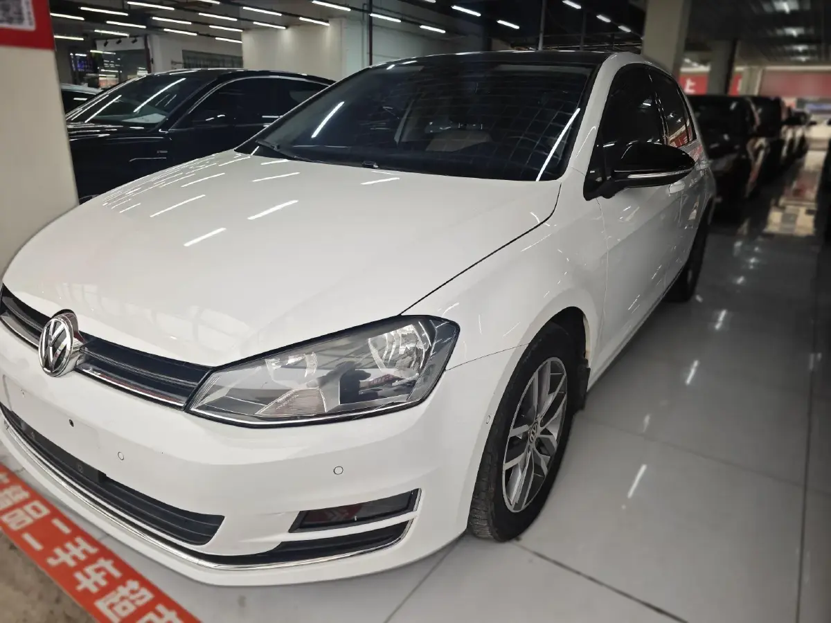 2017 Volkswagen Golf 1.4T 131HP L4 7DCT
