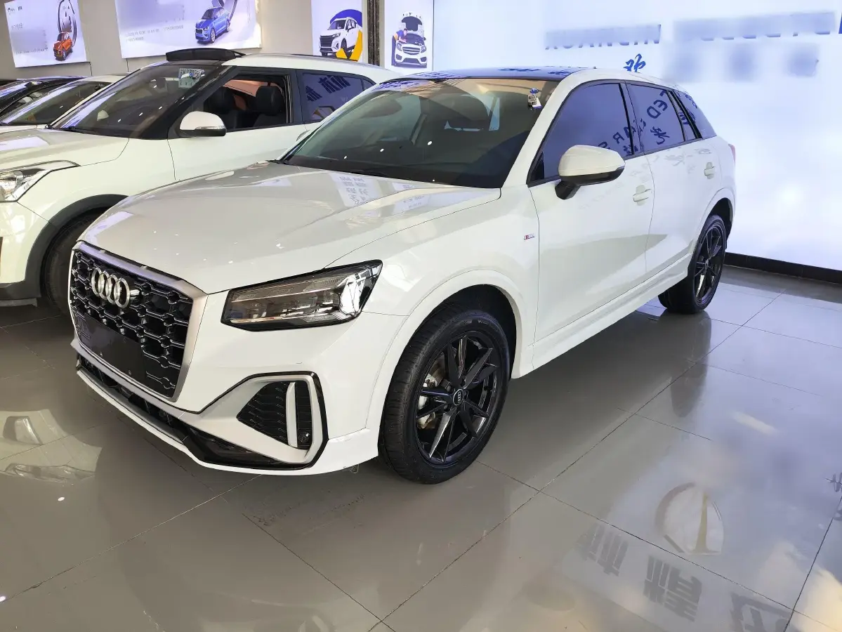 2022 Audi Q2L 1.4T 150HP L4 7DCT