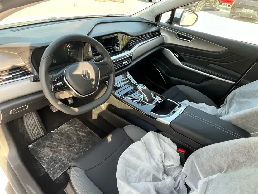 2022 JMEV Yi BEV 47KWH,autocango,china used car exporter,china ev exporter,chinese used car exporter,chinese used ev exporter