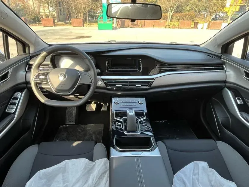 2022 JMEV Yi BEV 47KWH,autocango,china used car exporter,china ev exporter,chinese used car exporter,chinese used ev exporter