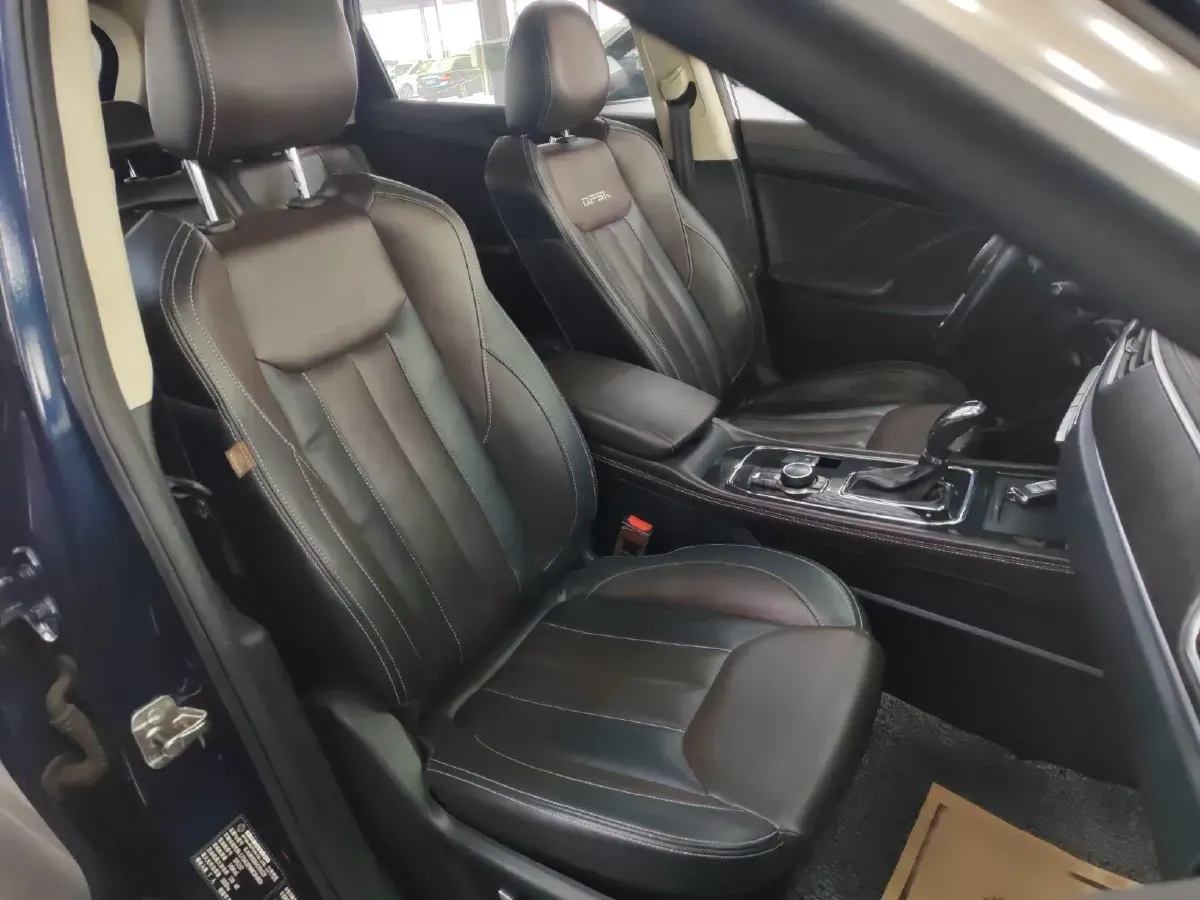 2017 DongFeng Fengon Fengon 580 1.5T 150HP L4 CVT,autocango,china used car exporter,china ev exporter,chinese used car exporter,chinese used ev exporter