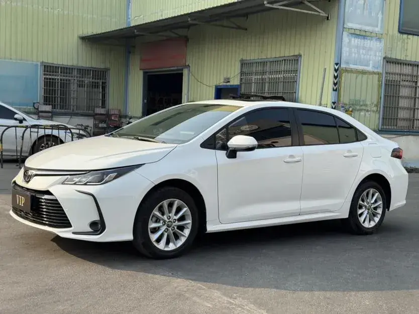 2021 Toyota Corolla 1.2T 116HP L4 CVT