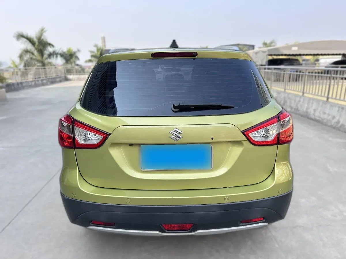 2014 Suzuki S-cross 1.6L 122HP L4 CVT,autocango,china used car exporter,china ev exporter,chinese used car exporter,chinese used ev exporter