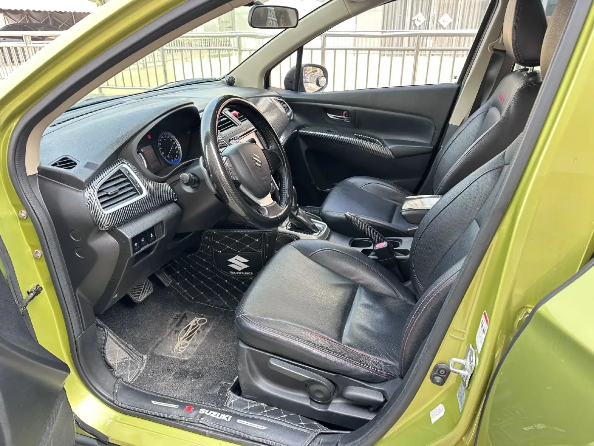 2014 Suzuki S-cross 1.6L 122HP L4 CVT,autocango,china used car exporter,china ev exporter,chinese used car exporter,chinese used ev exporter