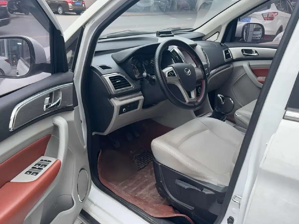 2016 BAIC Hyosow H3 1.5L 114HP L4 5MT,autocango,china used car exporter,china ev exporter,chinese used car exporter,chinese used ev exporter